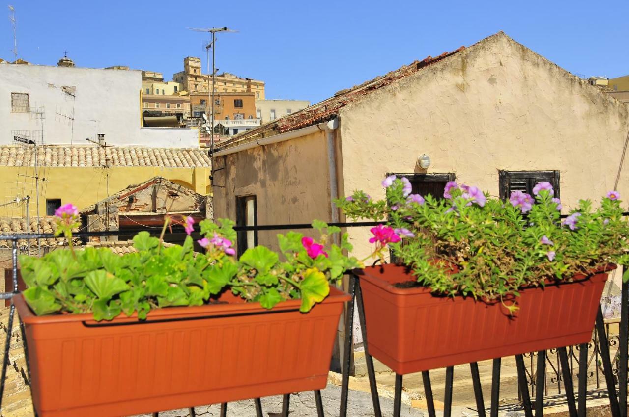 Romantic House Cagliari Bagian luar foto