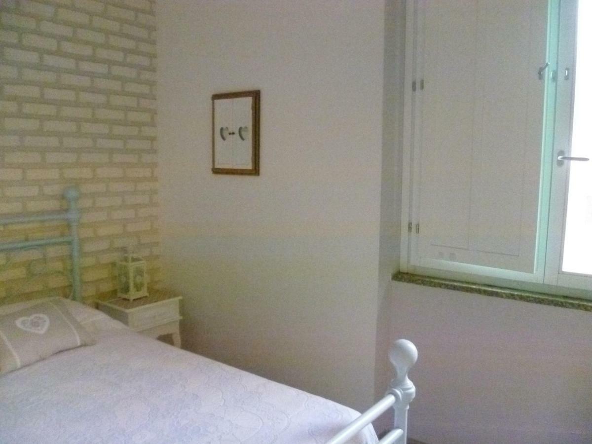 Romantic House Cagliari Bagian luar foto