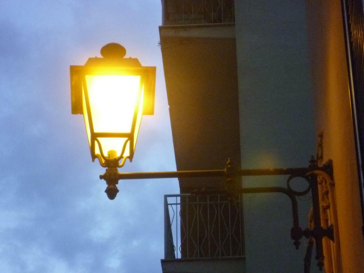 Romantic House Cagliari Bagian luar foto